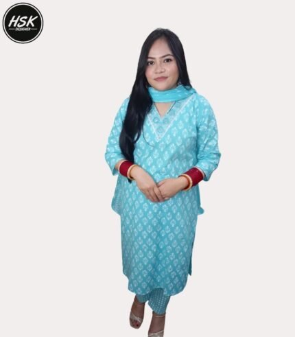 Traditional Cotton Kurti with Embroidered V-Neck, Turquoise Blue Damask Print, 3/4 Sleeves